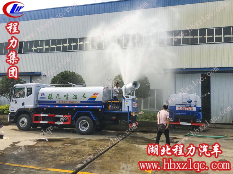 程力東風(fēng)D9灑水車-這個夏天值得入手！