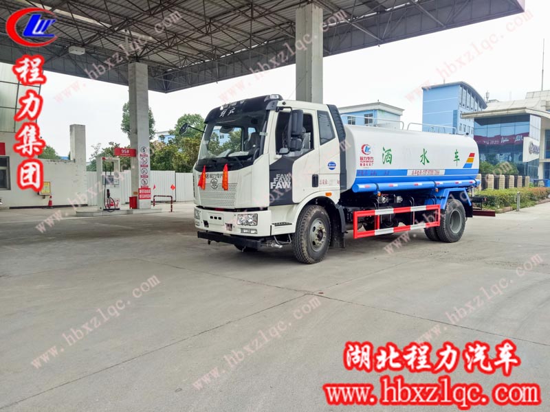 2019/06/27/，胡總在程力集團(tuán)自提一輛14方解放J6灑水車，單號：25199/70129