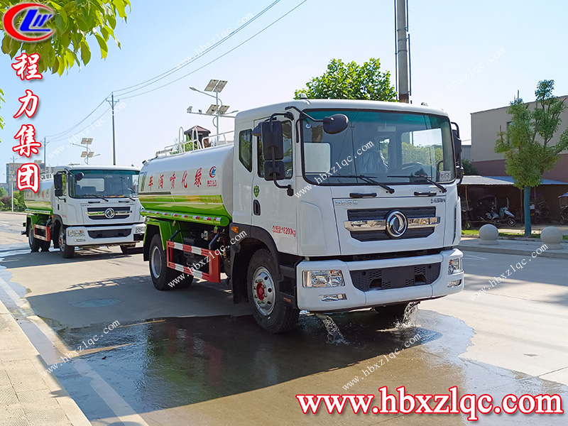 程力集團東風(fēng)D9灑水車發(fā)車前往內(nèi)蒙古通遼市，為內(nèi)蒙抗旱救災(zāi)盡一份力！